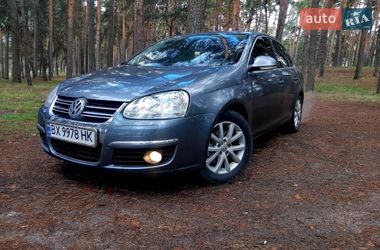 Седан Volkswagen Jetta 2006 в Охтирці