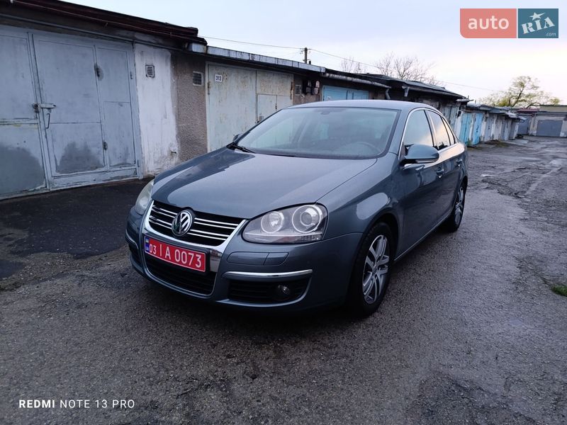 Седан Volkswagen Jetta 2006 в Тернополі