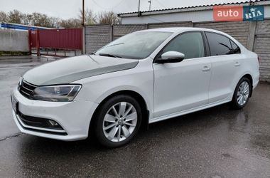 Седан Volkswagen Jetta 2016 в Виннице