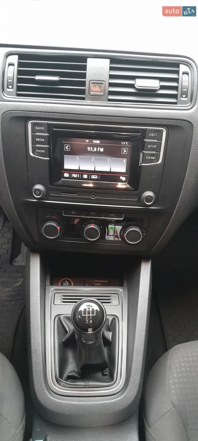 2016 Volkswagen Jetta - мініатюра 32