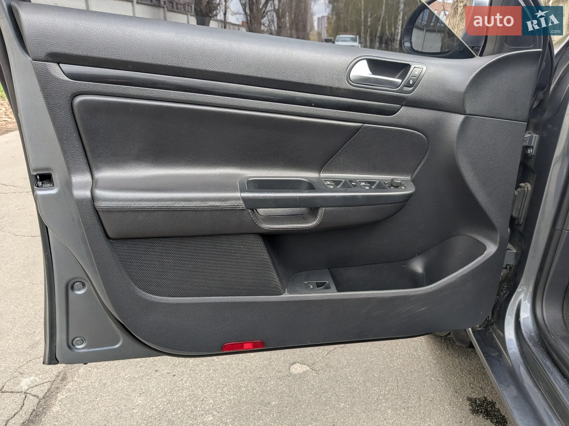 2012 Volkswagen Jetta - мініатюра 25
