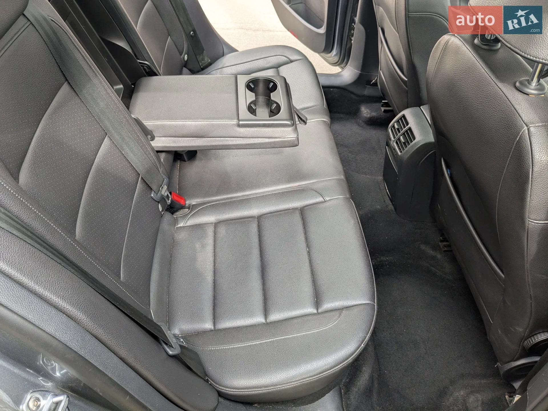 2012 Volkswagen Jetta - мініатюра 38