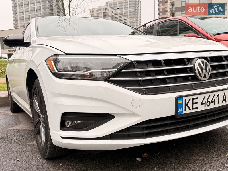 Volkswagen Jetta 2019
