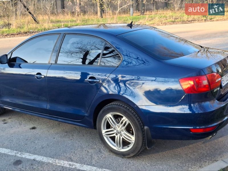 Седан Volkswagen Jetta 2011 в Полтаве фото 8 Седан Volkswagen Jetta 2011 в Полтаве