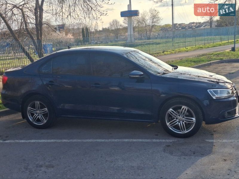 Седан Volkswagen Jetta 2011 в Полтаве фото 9 Седан Volkswagen Jetta 2011 в Полтаве