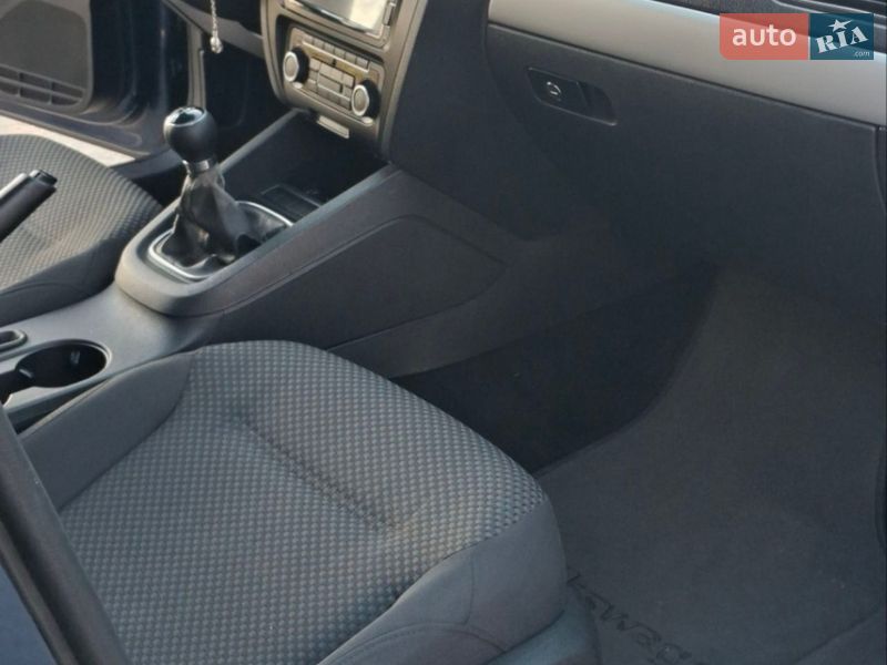 Седан Volkswagen Jetta 2011 в Полтаве фото 13 Седан Volkswagen Jetta 2011 в Полтаве