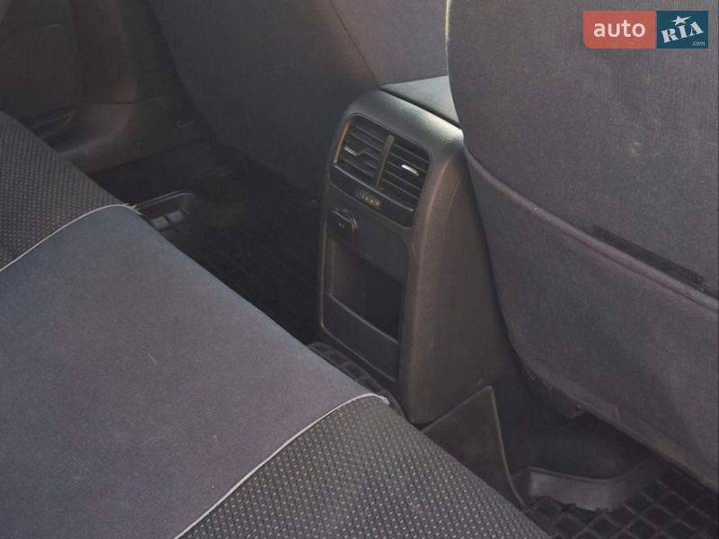 Седан Volkswagen Jetta 2011 в Полтаве фото 16 Седан Volkswagen Jetta 2011 в Полтаве