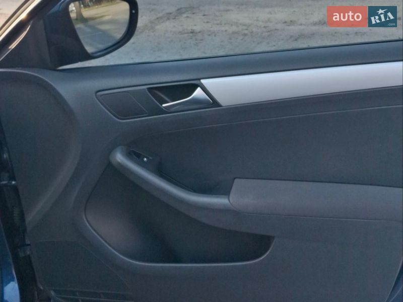 Седан Volkswagen Jetta 2011 в Полтаве фото 21 Седан Volkswagen Jetta 2011 в Полтаве