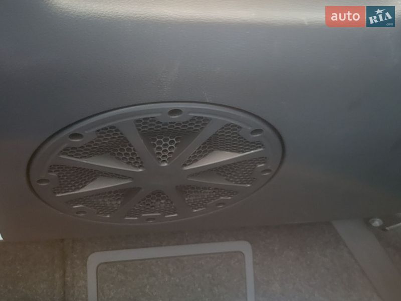 Седан Volkswagen Jetta 2014 в Ивано-Франковске