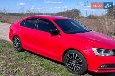 Седан Volkswagen Jetta 2015 в Богуславе