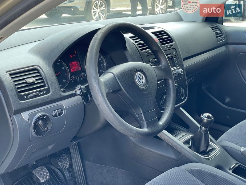 Седан Volkswagen Jetta 2005 в Бердичеве
