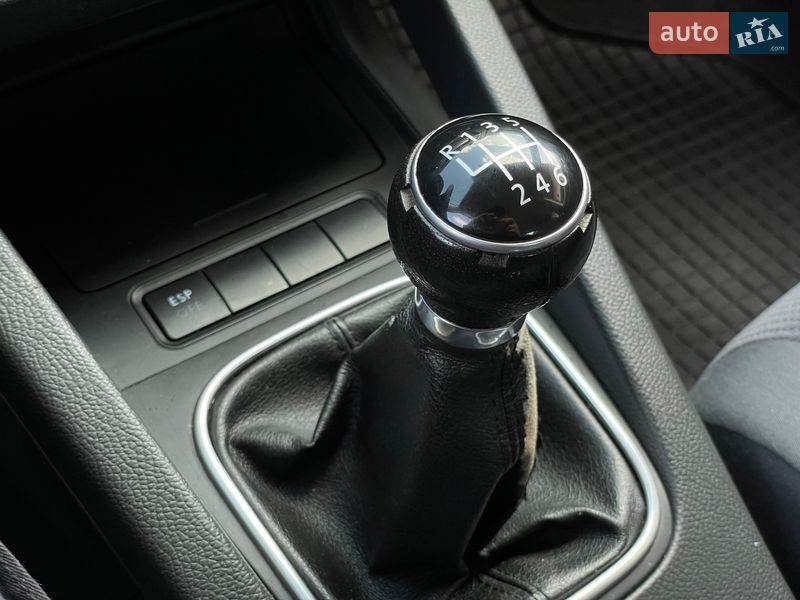 Седан Volkswagen Jetta 2005 в Бердичеве