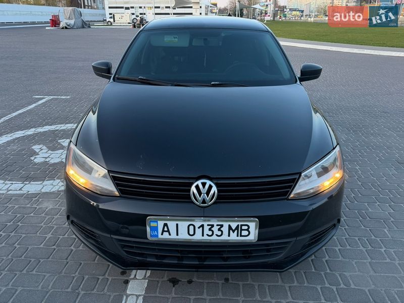 Седан Volkswagen Jetta 2014 в Киеве
