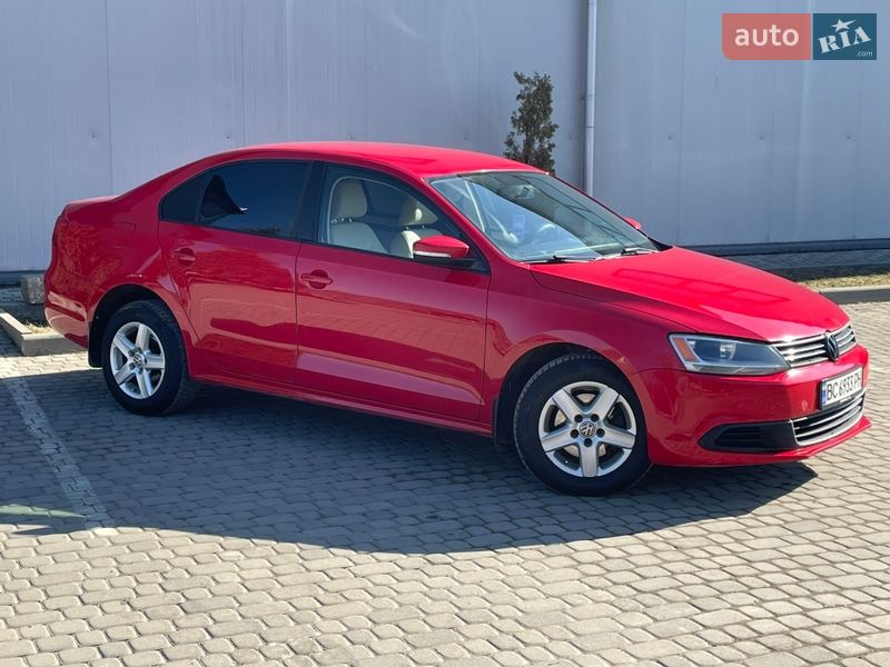 Седан Volkswagen Jetta 2012 в Ивано-Франковске