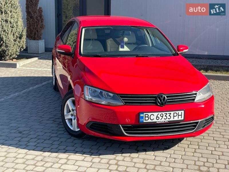 Седан Volkswagen Jetta 2012 в Ивано-Франковске