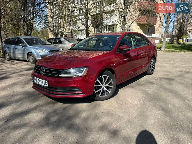Седан Volkswagen Jetta 2016 в Киеве