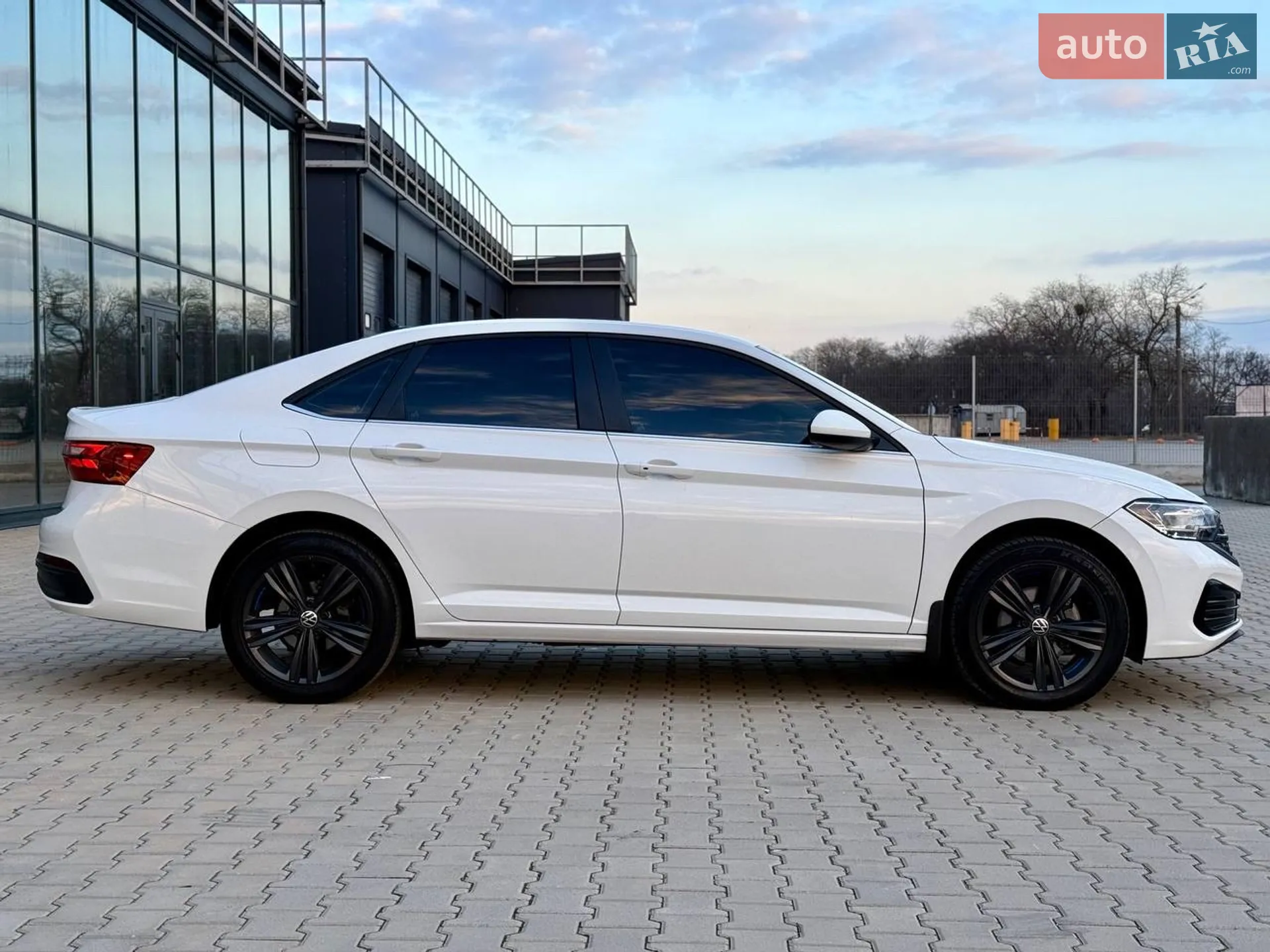 2022 Volkswagen Jetta - мініатюра 3