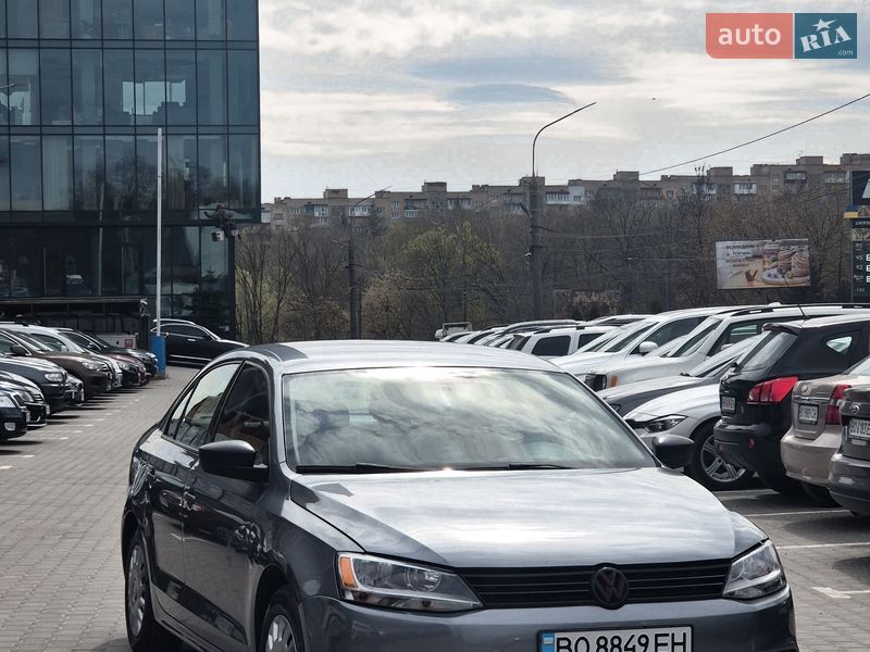 Volkswagen Jetta 2014