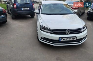 Седан Volkswagen Jetta 2016 в Києві