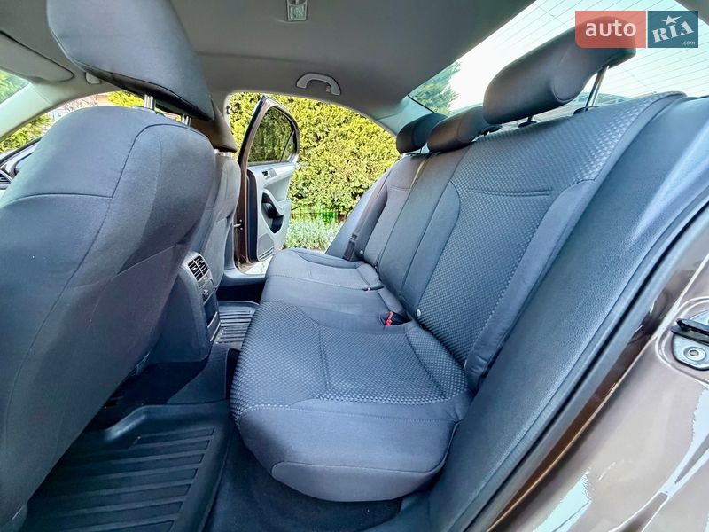 Седан Volkswagen Jetta 2011 в Одессе