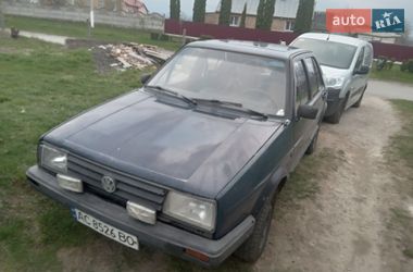 Седан Volkswagen Jetta 1985 в Млинове