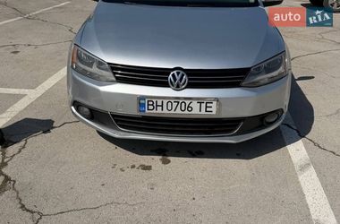 Седан Volkswagen Jetta 2013 в Доброславе