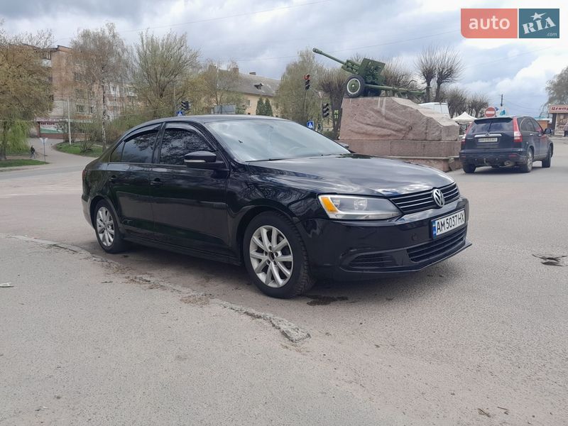 Volkswagen Jetta 2011