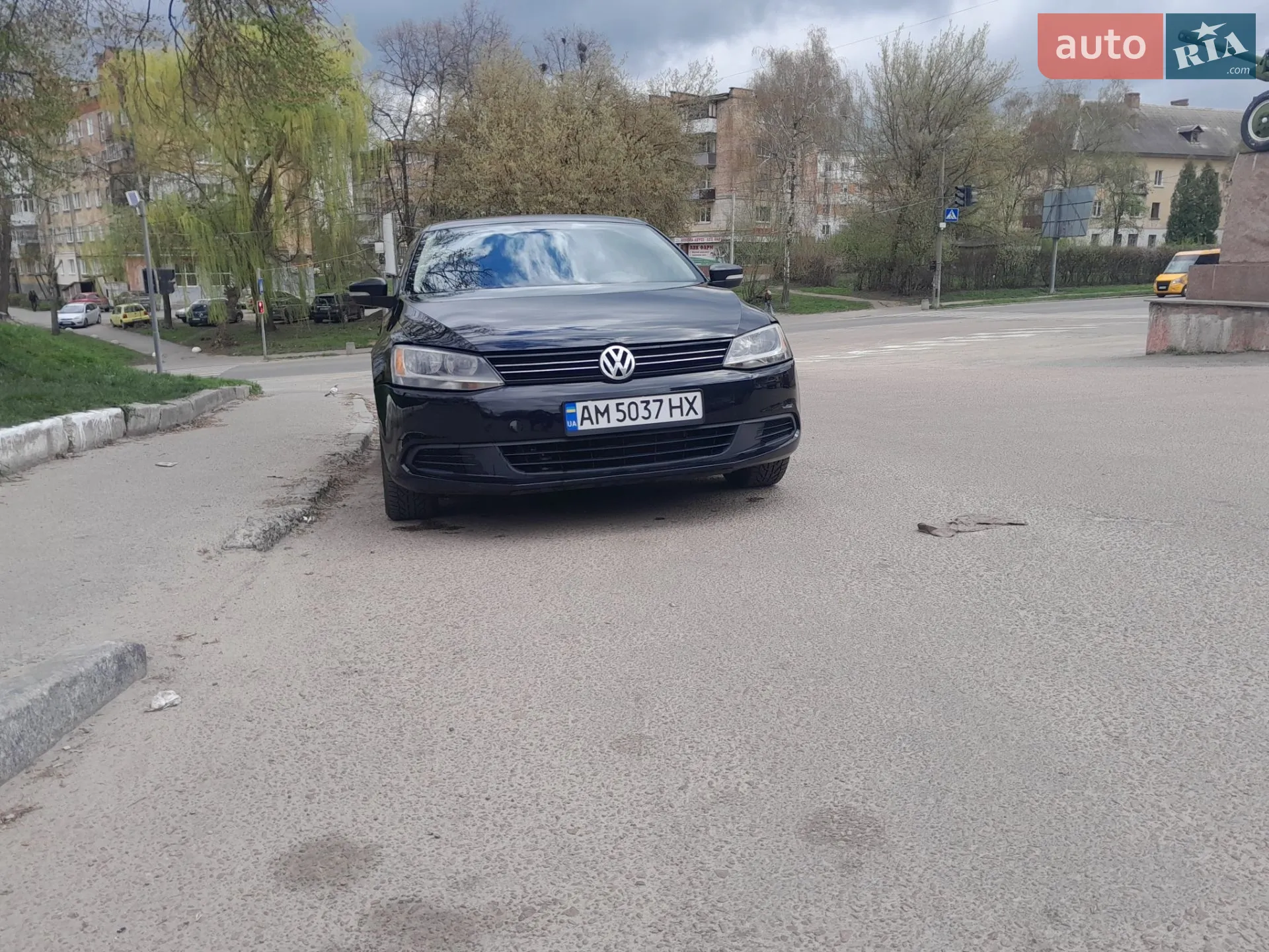 2011 Volkswagen Jetta - мініатюра 2