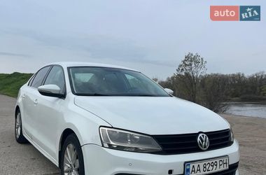 Седан Volkswagen Jetta 2016 в Києві