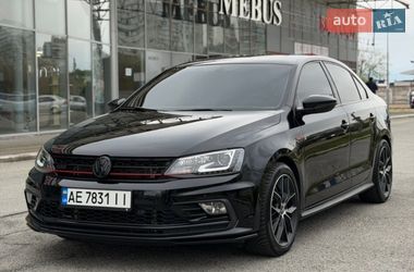 Седан Volkswagen Jetta 2016 в Запорожье