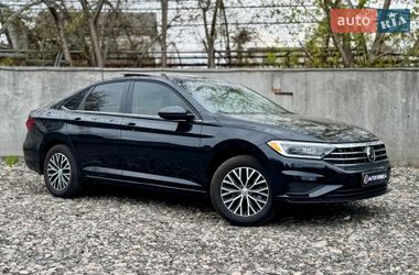 Седан Volkswagen Jetta 2019 в Києві