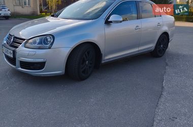 Седан Volkswagen Jetta 2009 в Києві