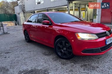 Седан Volkswagen Jetta 2013 в Киеве