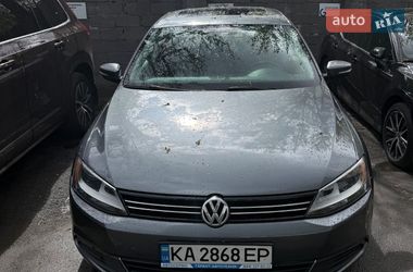 Седан Volkswagen Jetta 2013 в Киеве