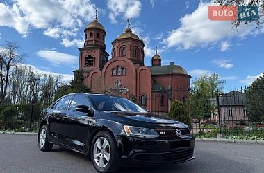 Седан Volkswagen Jetta 2012 в Кривом Роге