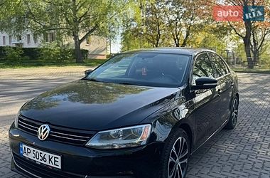 Седан Volkswagen Jetta 2014 в Запоріжжі
