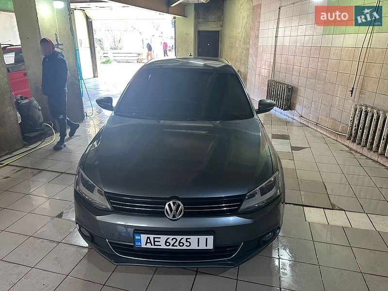 Volkswagen Jetta 2012