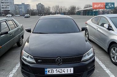Седан Volkswagen Jetta 2013 в Запоріжжі