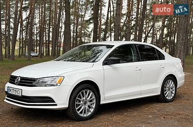 Седан Volkswagen Jetta 2015 в Сумах