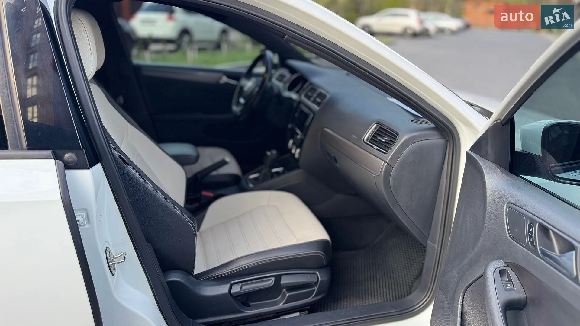 2016 Volkswagen Jetta - мініатюра 35