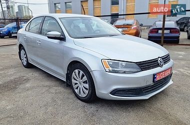 Седан Volkswagen Jetta 2011 в Києві
