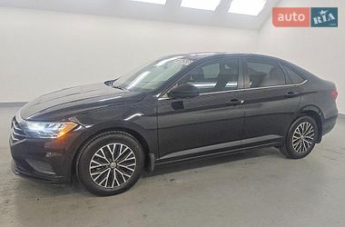 Седан Volkswagen Jetta 2019 в Чернигове