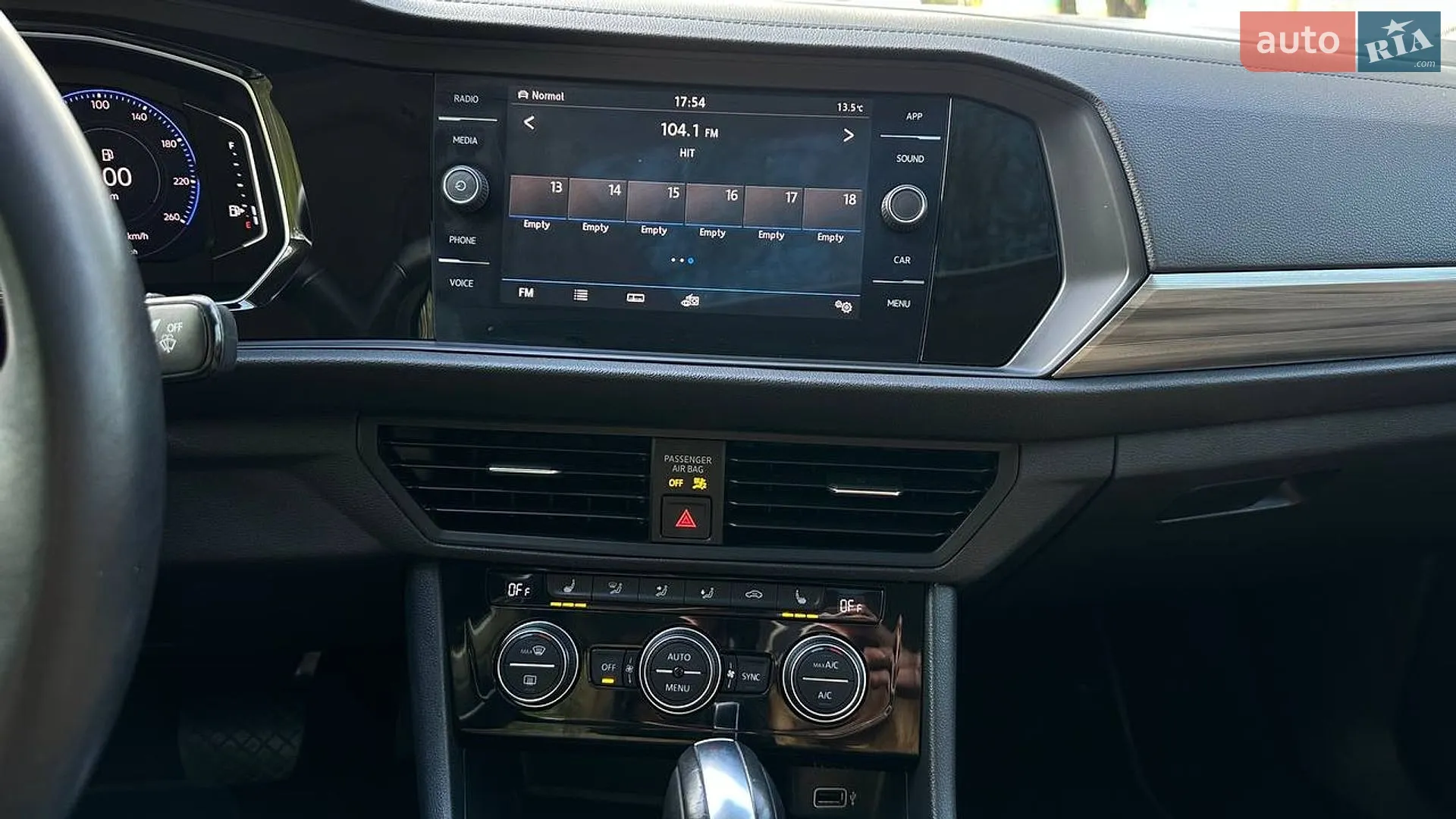 2018 Volkswagen Jetta - мініатюра 16