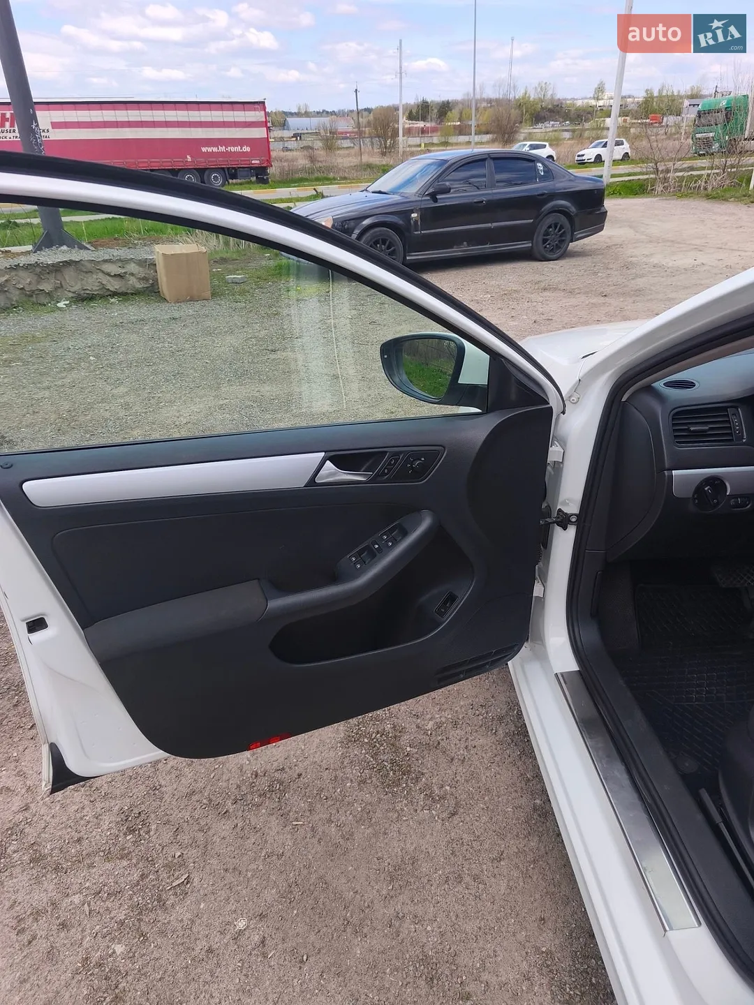 2012 Volkswagen Jetta - мініатюра 37