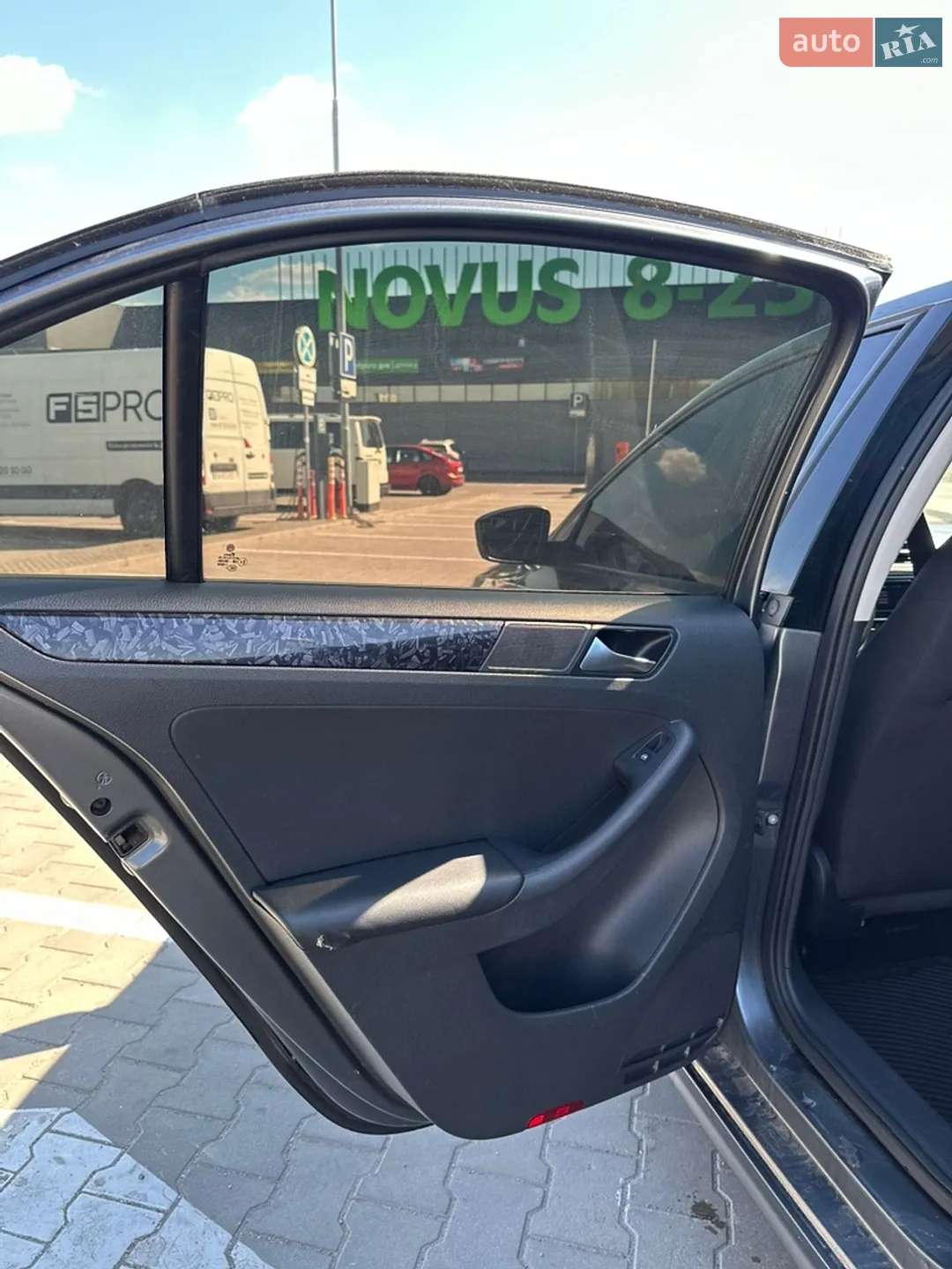 2014 Volkswagen Jetta - мініатюра 24
