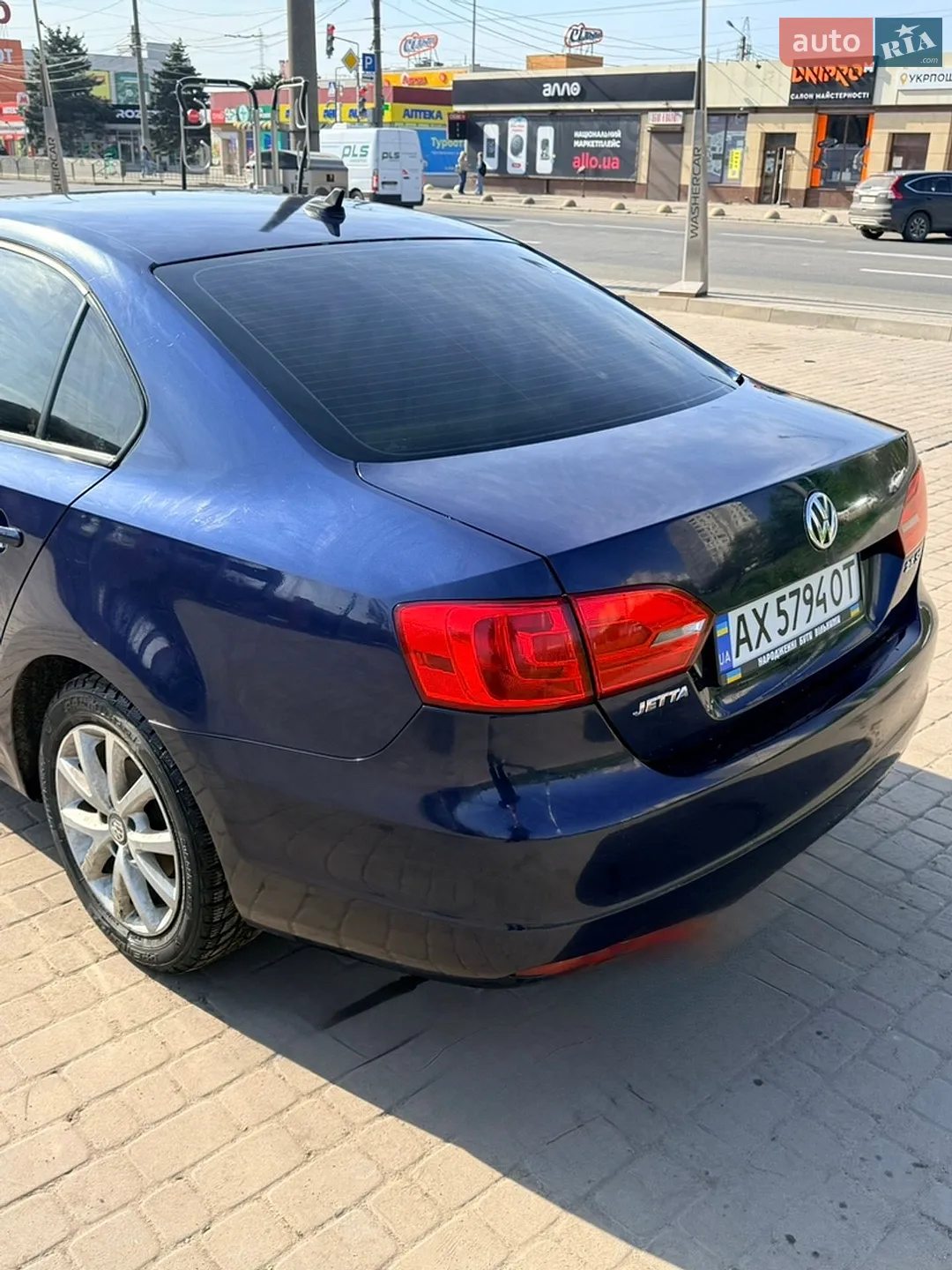 2010 Volkswagen Jetta - мініатюра 4