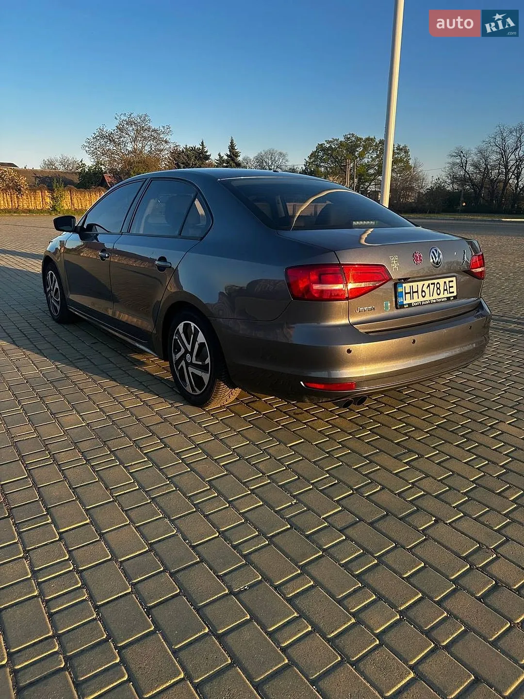 2015 Volkswagen Jetta - мініатюра 2