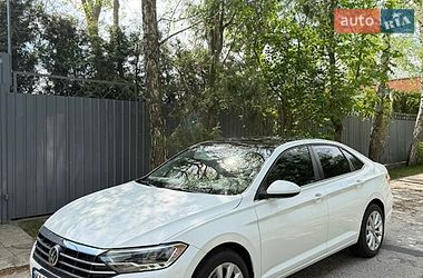 Седан Volkswagen Jetta 2019 в Києві