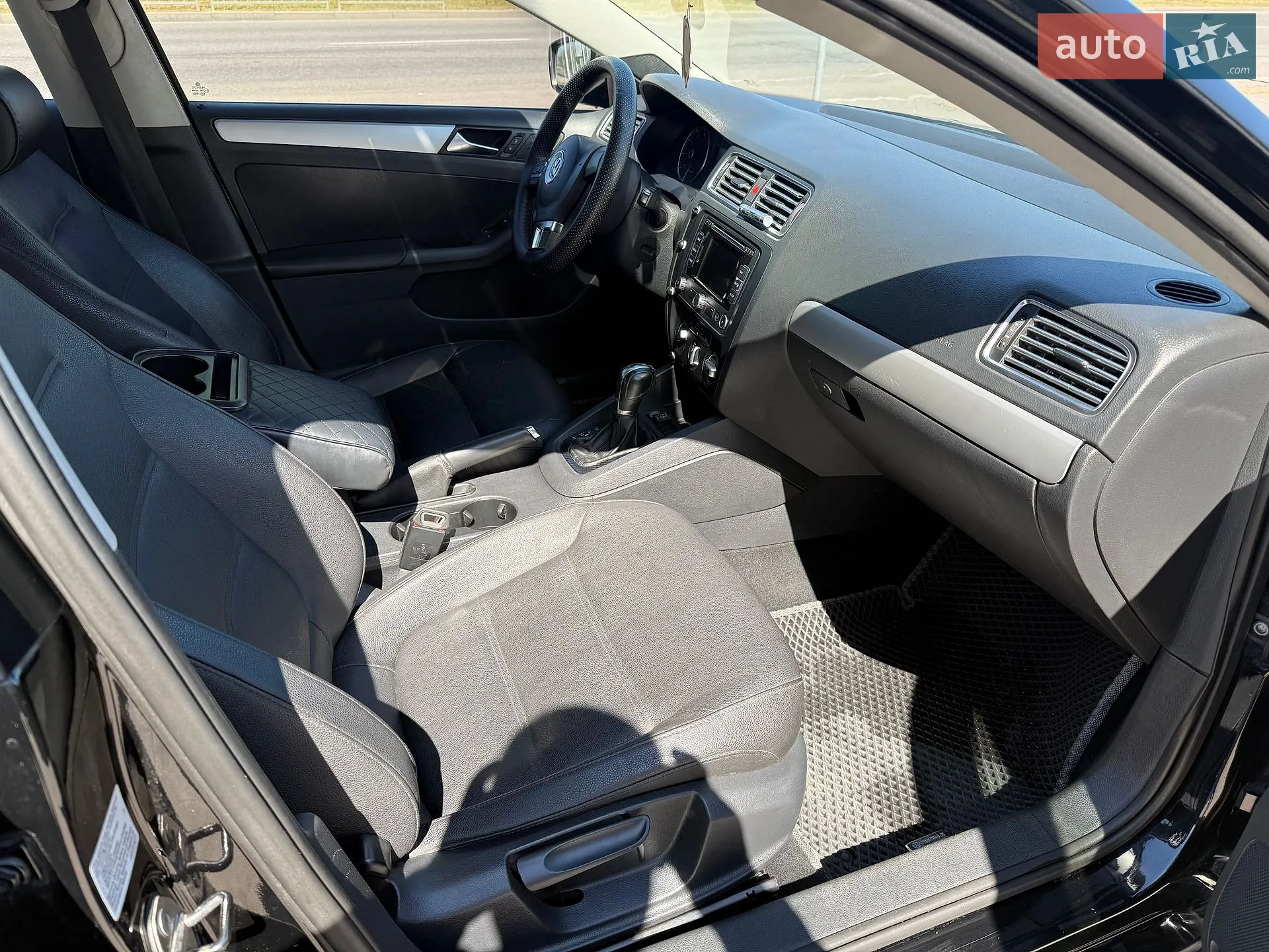 2011 Volkswagen Jetta - мініатюра 14