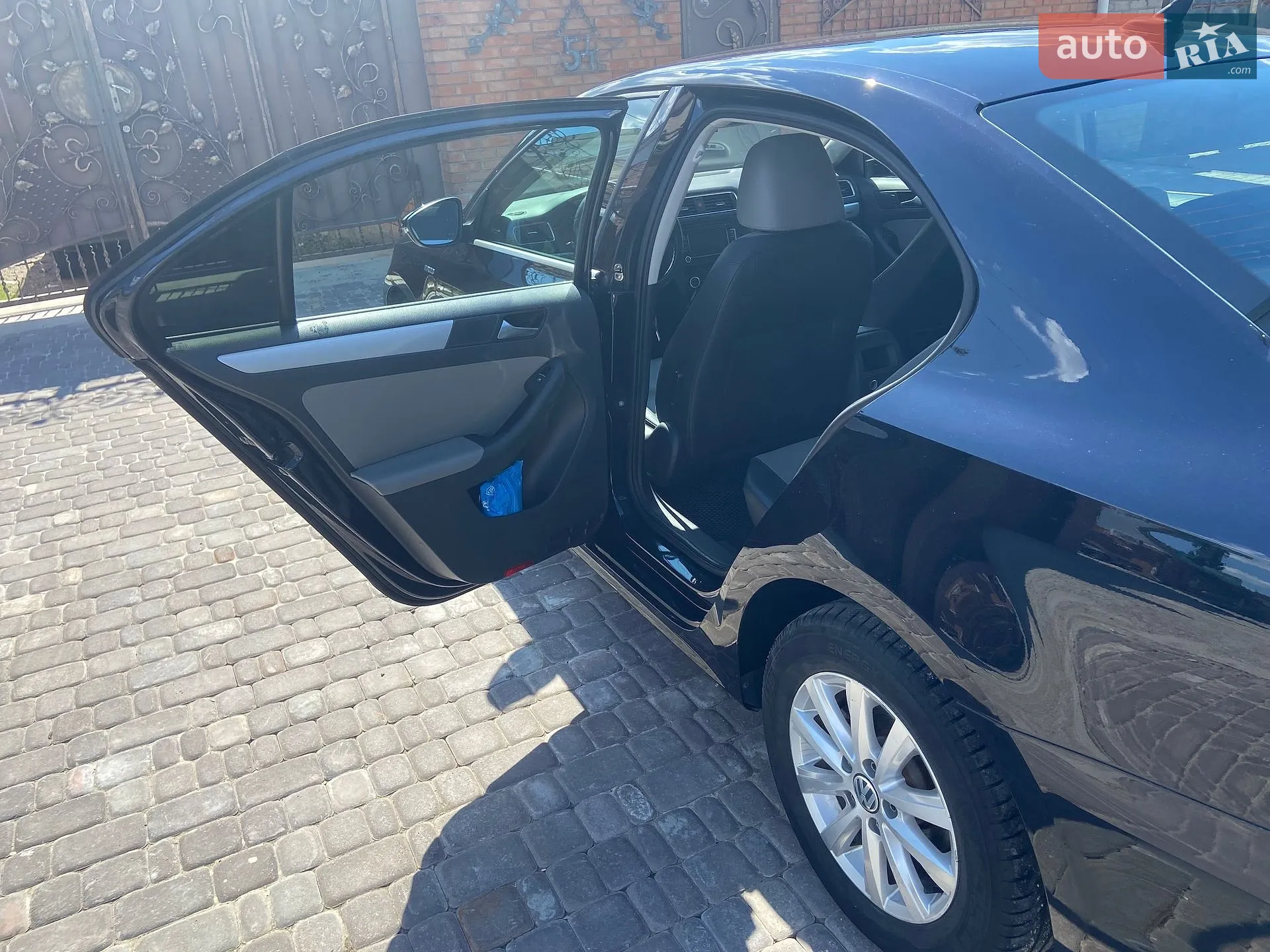 2013 Volkswagen Jetta - мініатюра 25